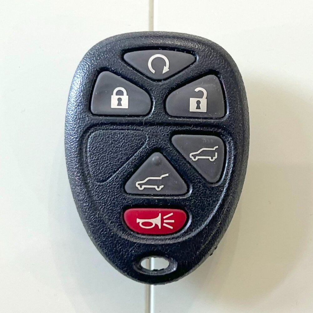 GM Keyless Entry Remote Fob 2007-2014 PN: 15913427